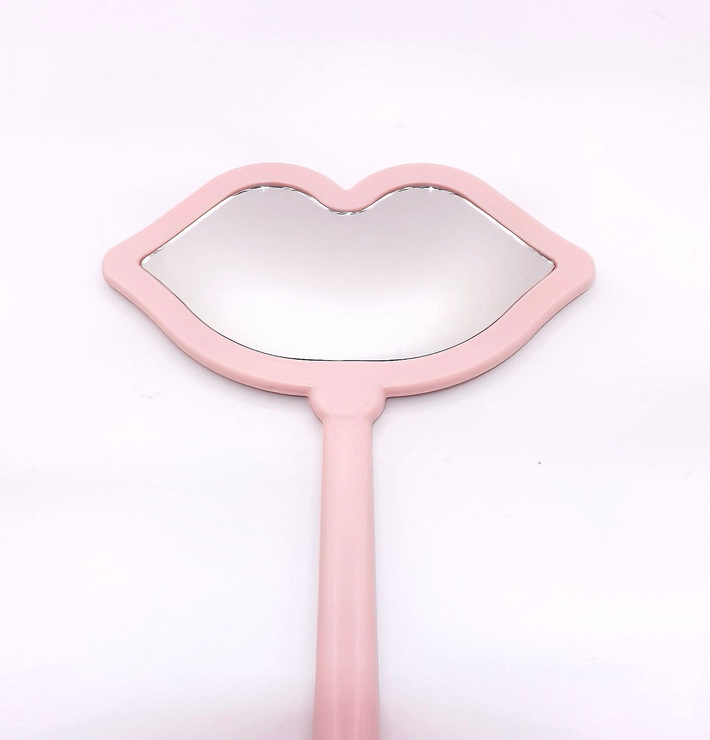 LIPPIE MIRROR